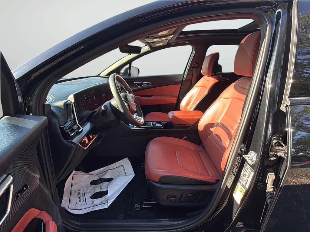Certified Used 2025 Black Kia SX image 10