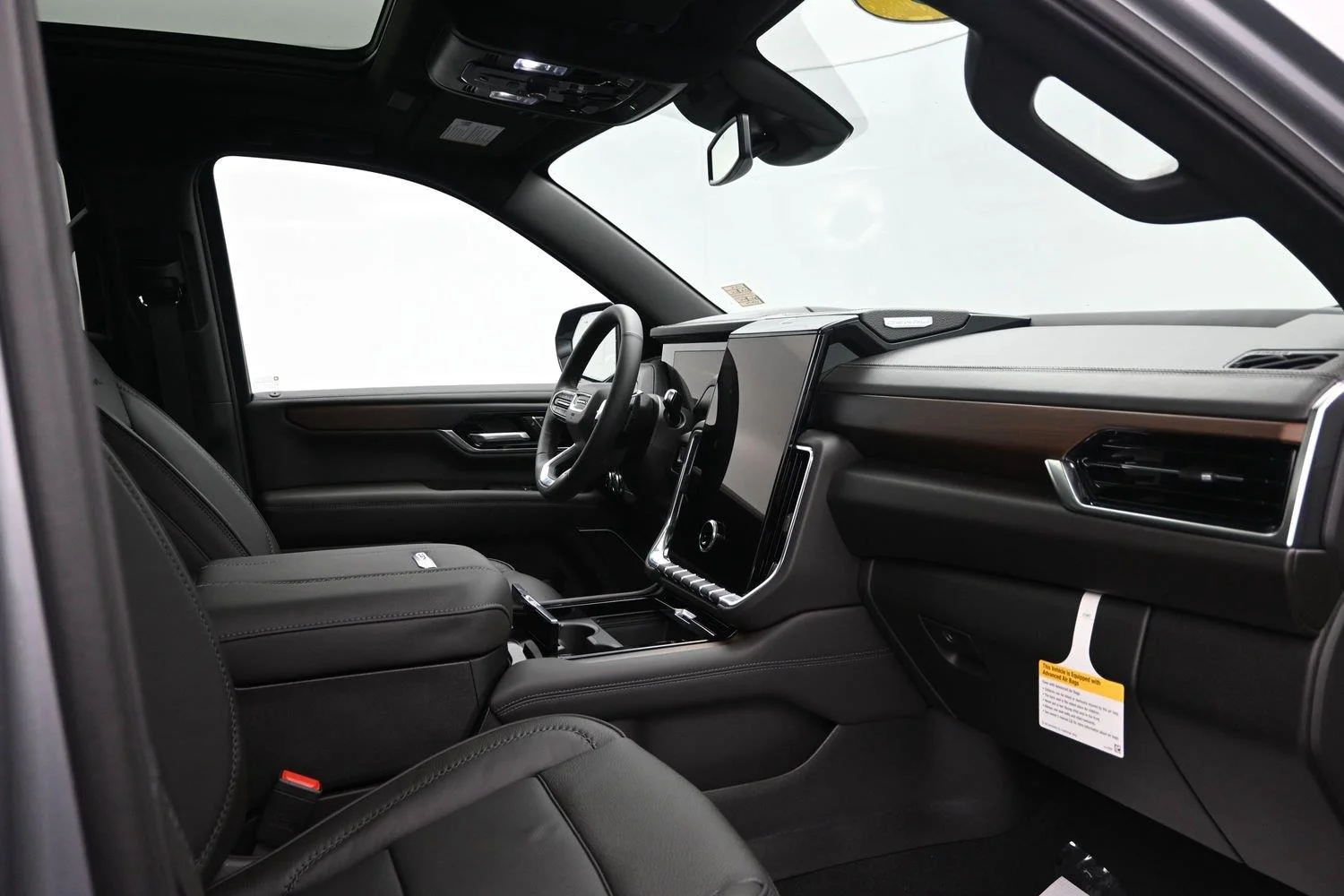 2026 GMC Yukon XL Denali - Photo 14