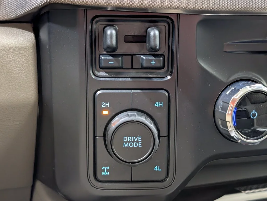 New 2027 Neptune Blue Ford F-250® Platinum® image 8