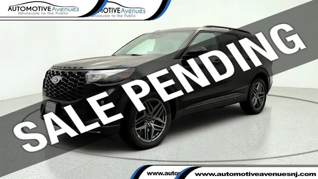 2025 Ford Explorer's photo