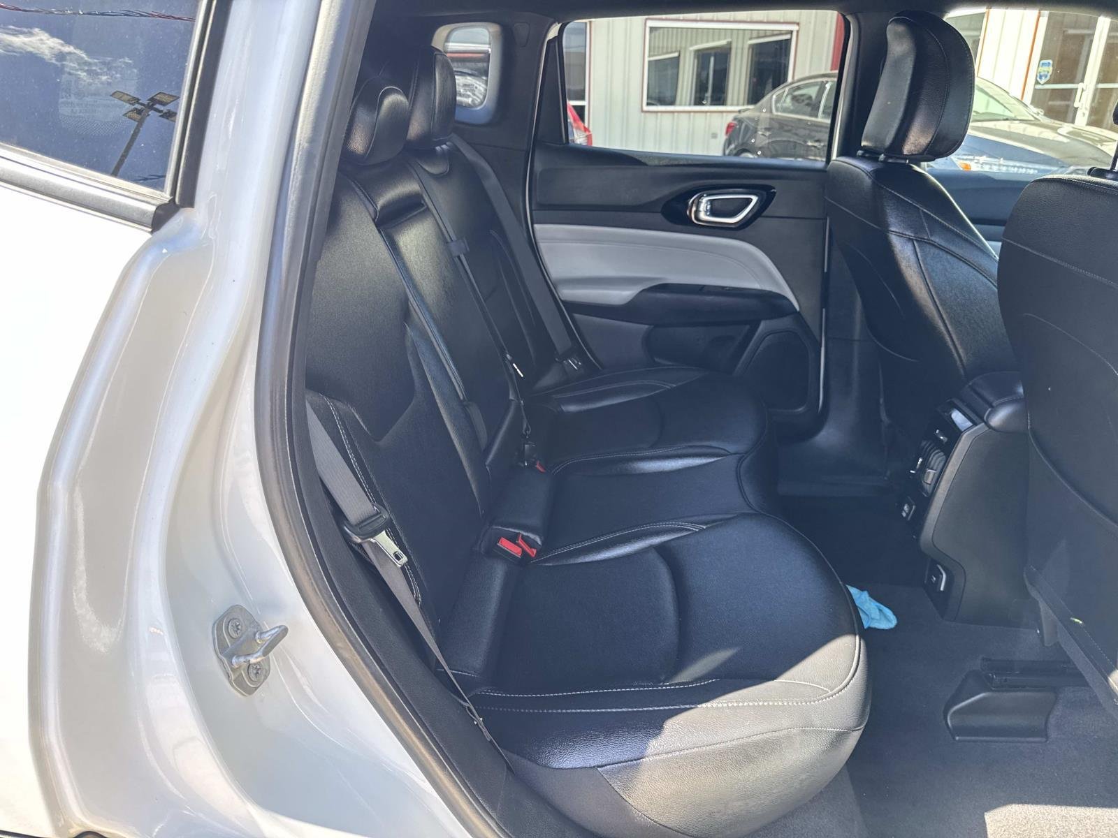 Used 2025 Bright White Clearcoat Jeep Limited image 9