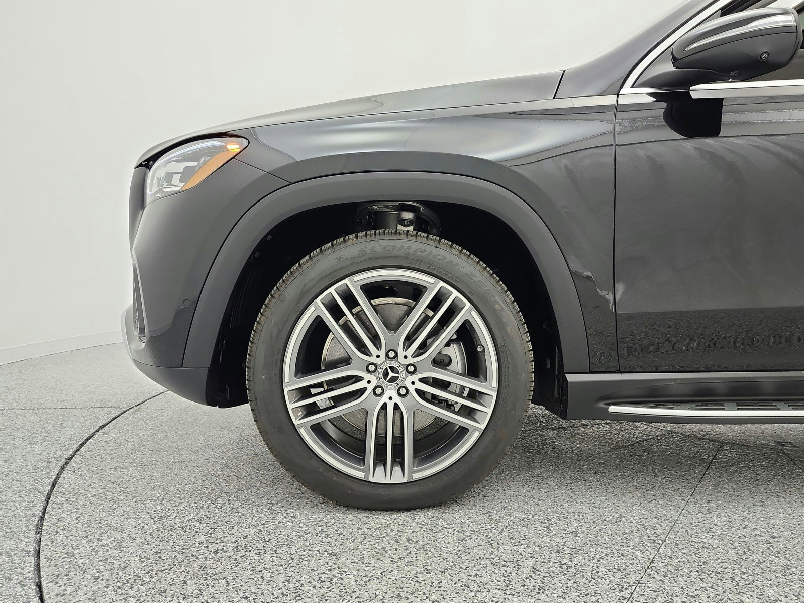 2026 Mercedes-Benz GLS Base - Photo 35