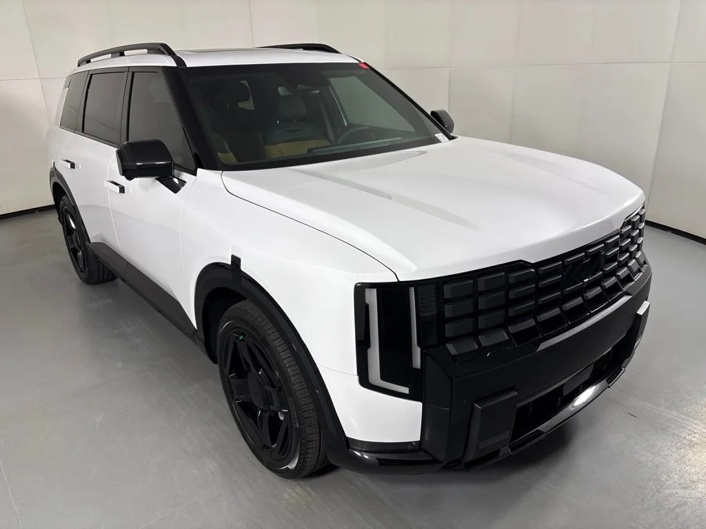 New 2027 Glacial White Pearl Kia X-Line SX image 2