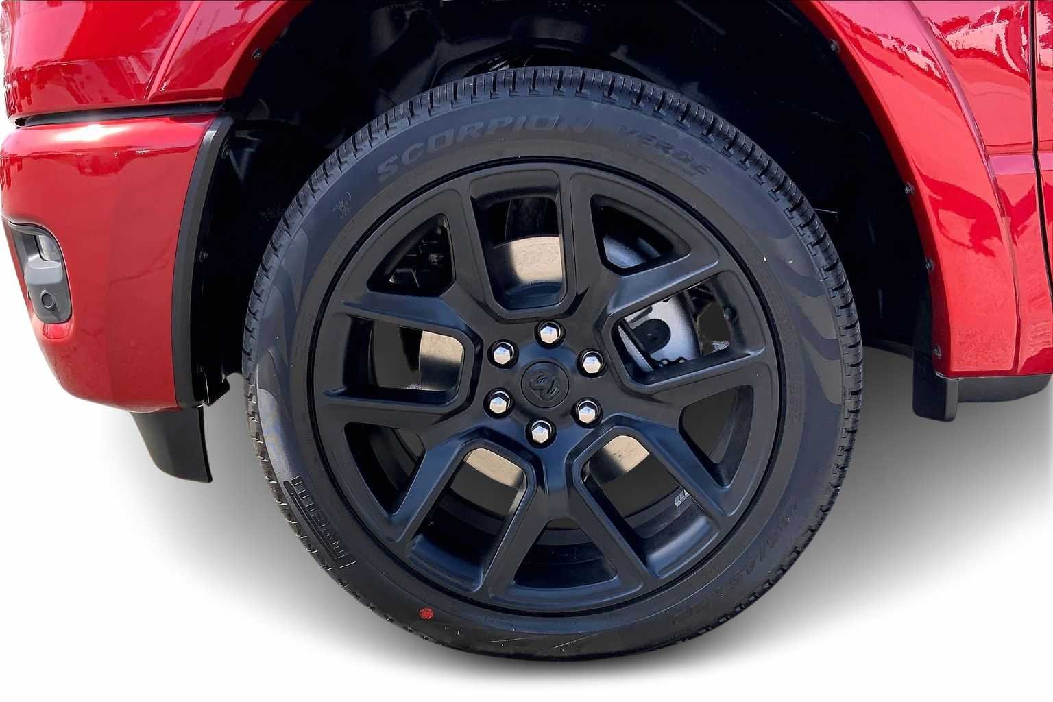 New 2026 Molten Red Pearl-Coat Exterior Paint RAM Laramie image 8