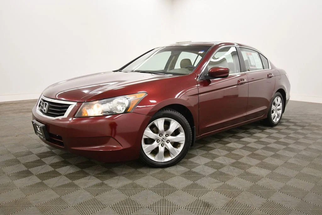 Used 2010 Honda Accord EX-L with VIN 1HGCP2F85AA121220 for sale in Rochester, Minnesota