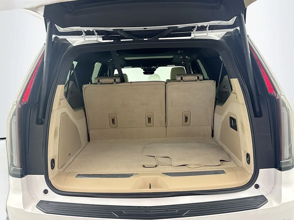 Used 2024 White Cadillac Premium image 25