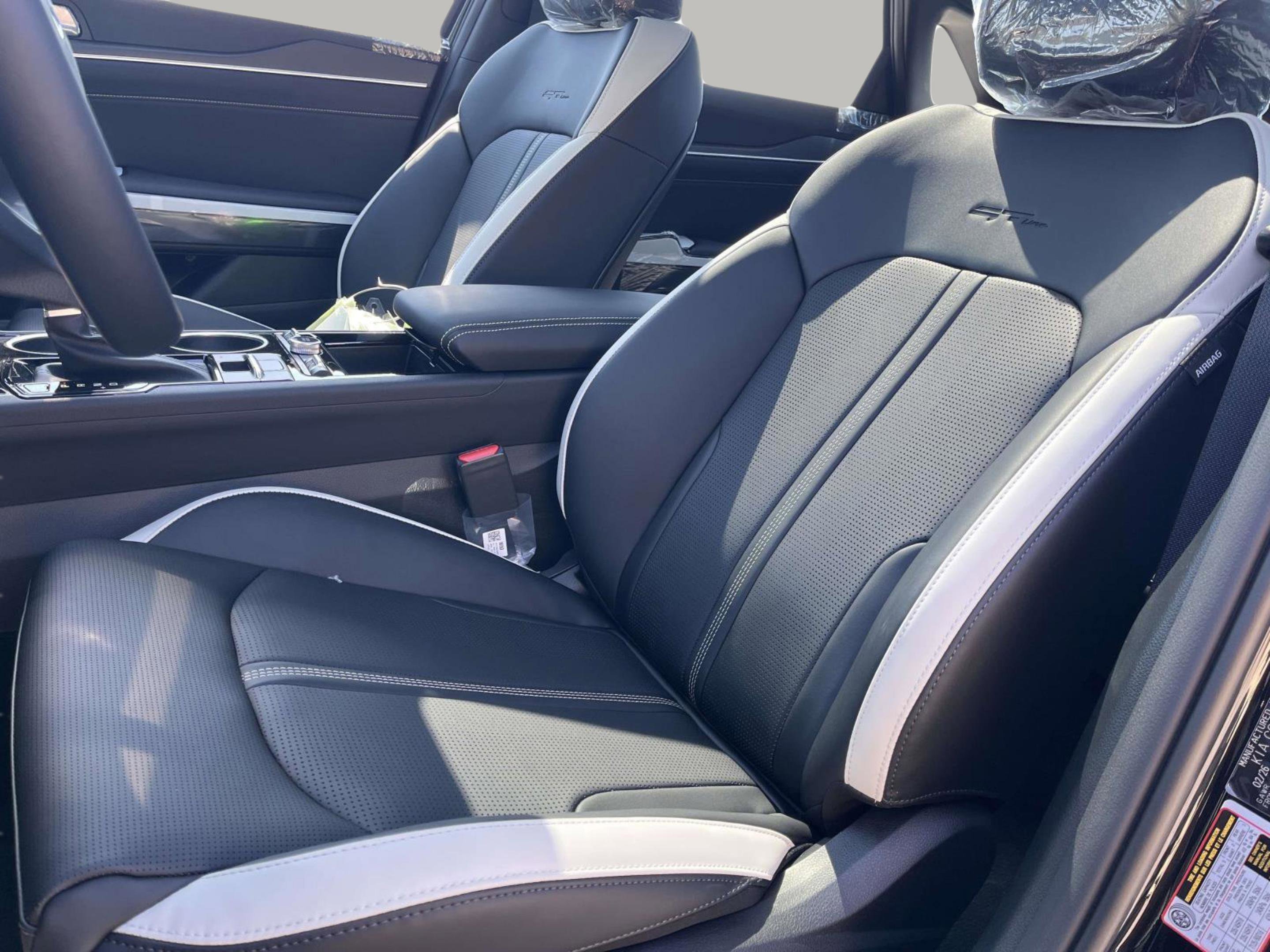 New 2026 Aurora Black Pearl Kia GT-Line image 20