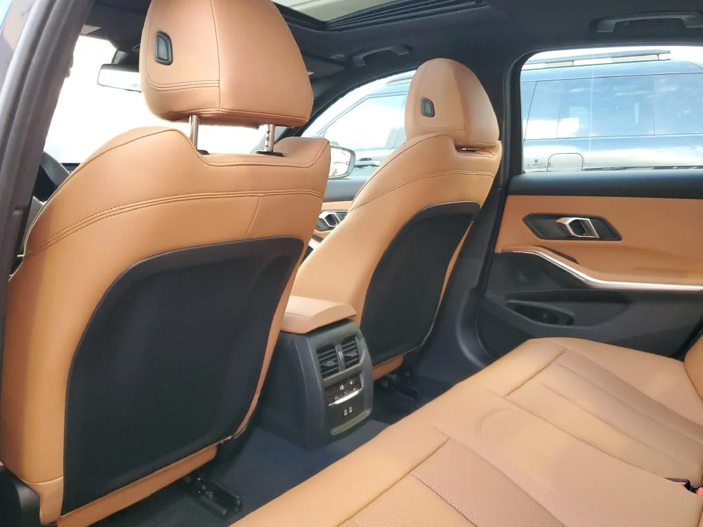 New 2026 Blue BMW 330i image 10