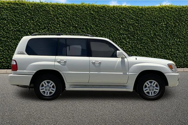 Used 1998  Lexus 470 image 3