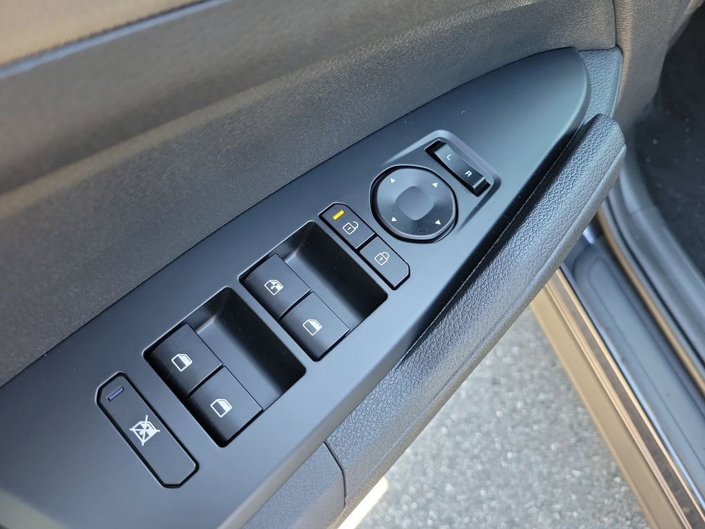 New 2026 Gray Kia LX image 20