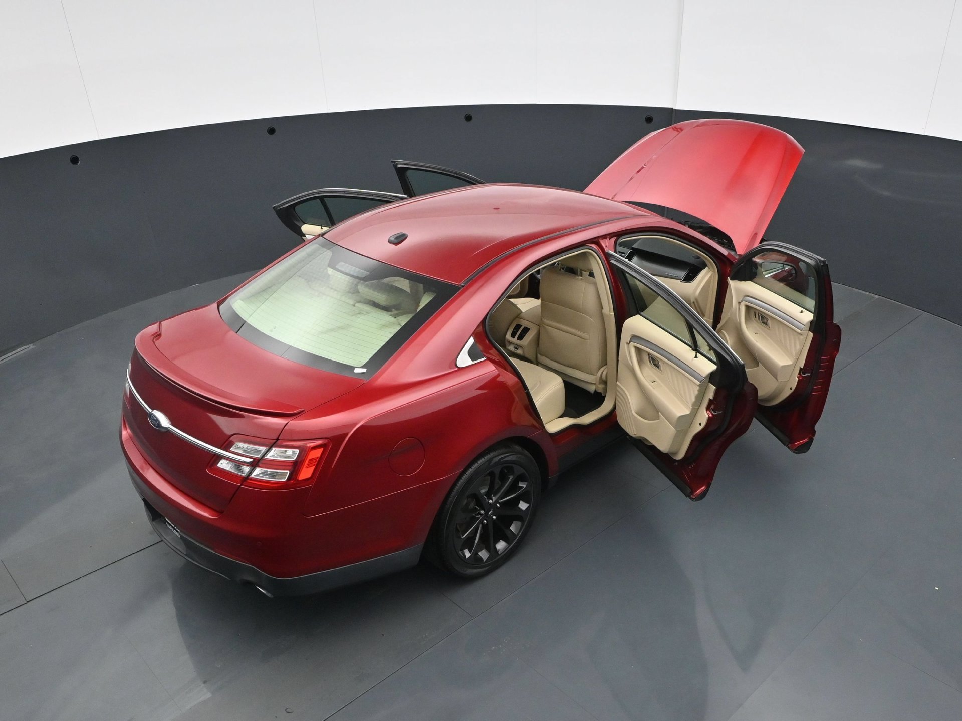Used 2015 Ruby Red Metallic Ford SEL image 40