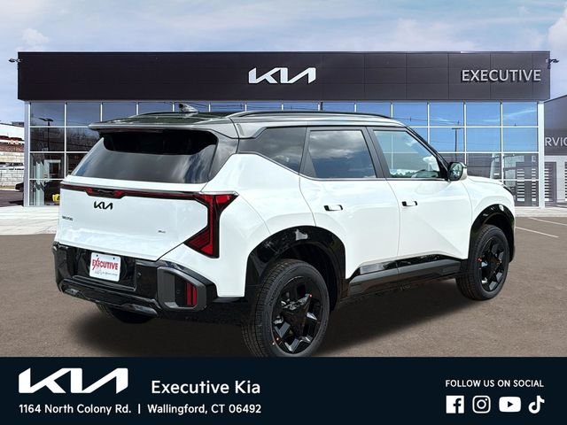 New 2027 Snow White Pearl / Black Roof Kia X-Line S image 4