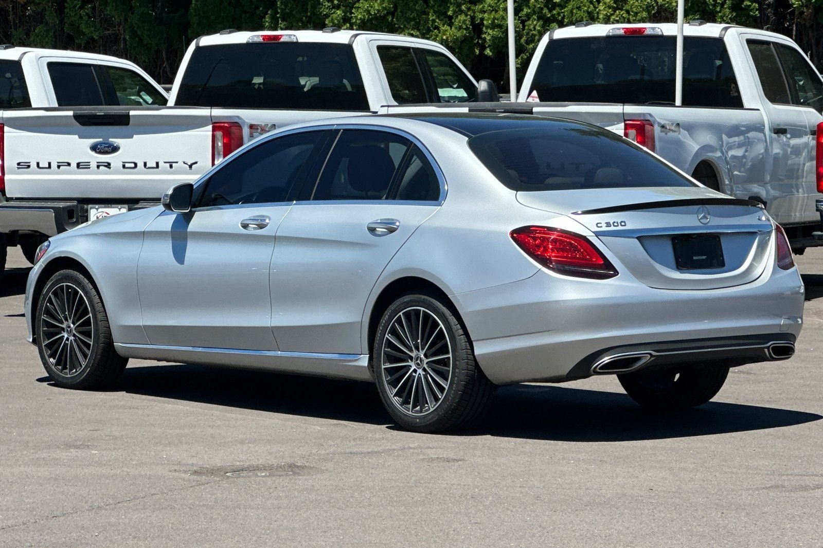 Used 2019 Silver Mercedes-Benz C 300 image 6