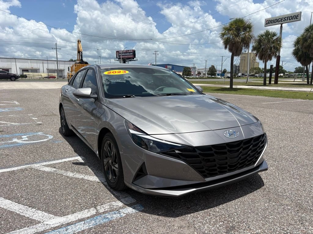 2023 Hyundai Elantra 2.0 SEL IVT SULEV's photo