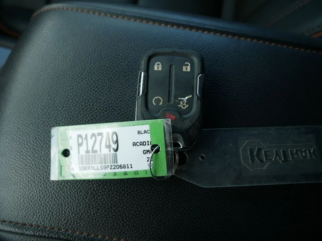 Used 2023 Black GMC AT4 image 26