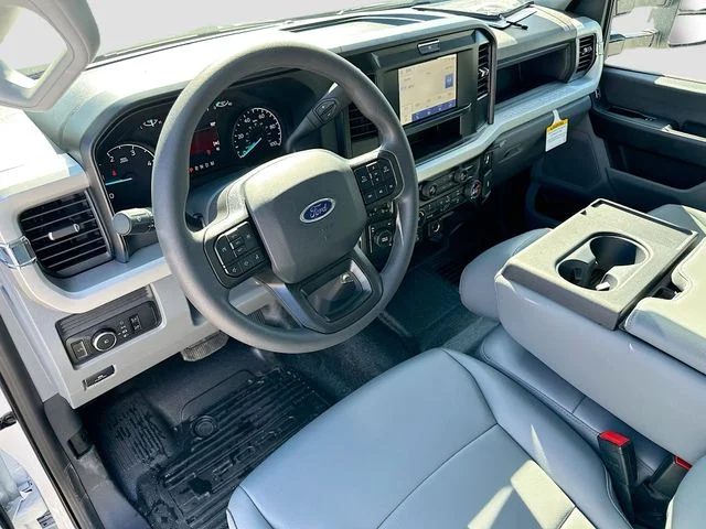 New 2026 Oxford White Ford XL image 6