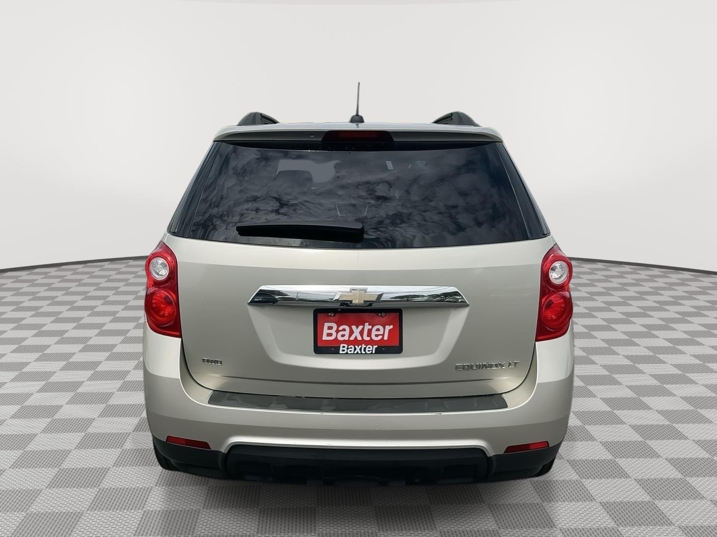 Used 2015 Champagne Silver Metallic Chevrolet LT image 20