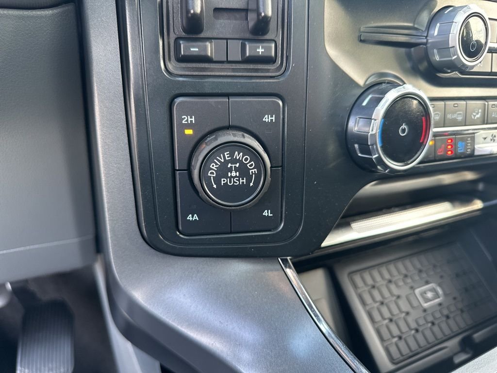2025 Ford F-150 Lariat - Photo 16