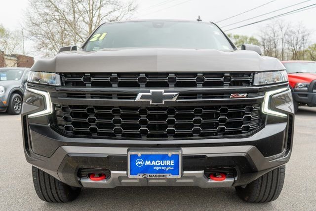 Used 2021 Gray Chevrolet Z71 image 3