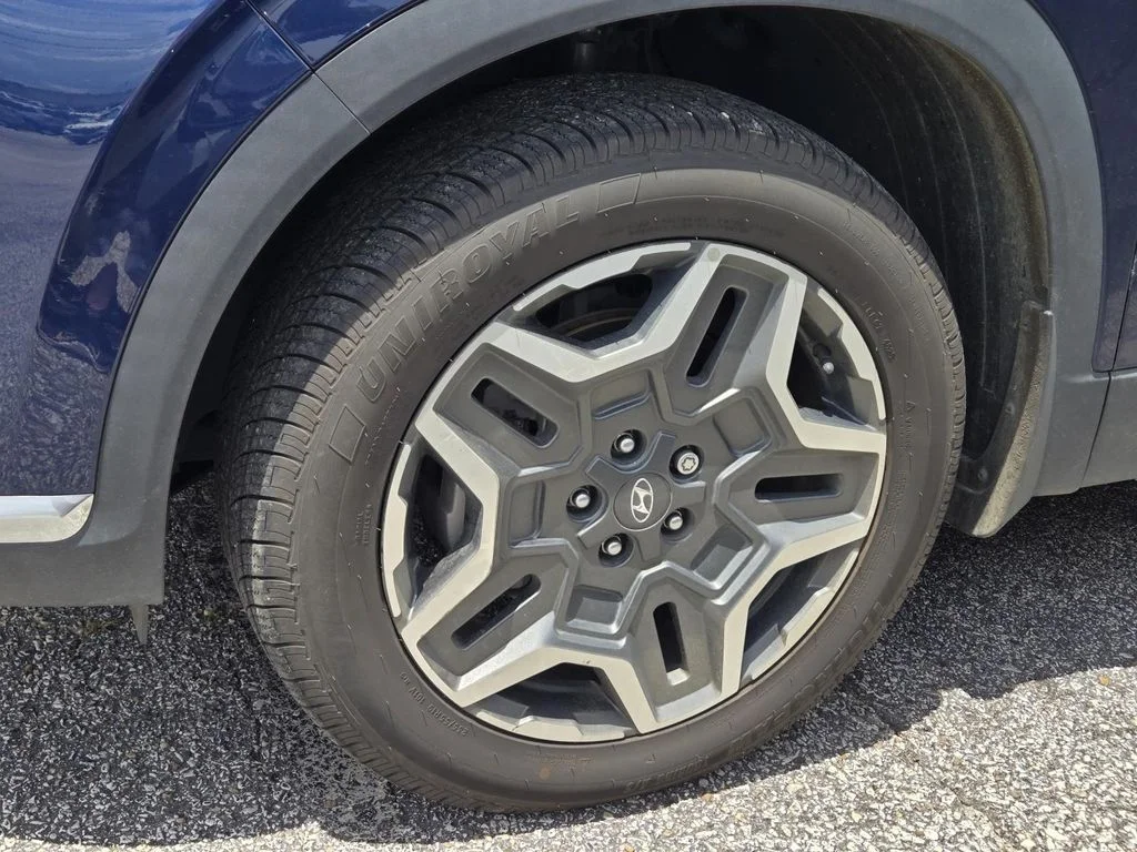 Used 2023 Blue Hyundai SEL Premium image 6