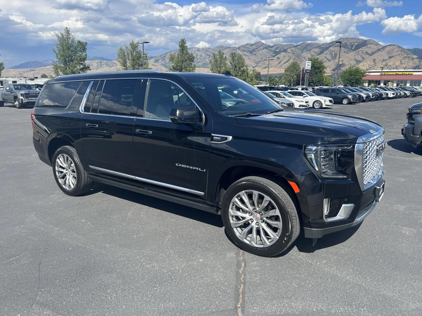 2021 GMC Yukon XL Denali - Photo 7