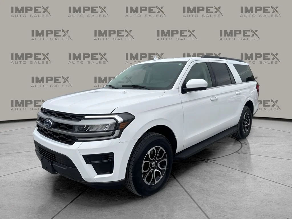Used 2024 White Ford XLT image 1