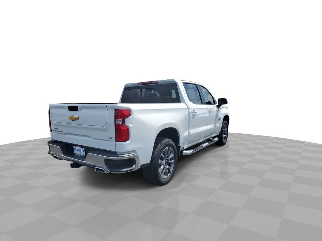 New 2026 Summit White Chevrolet LT image 8