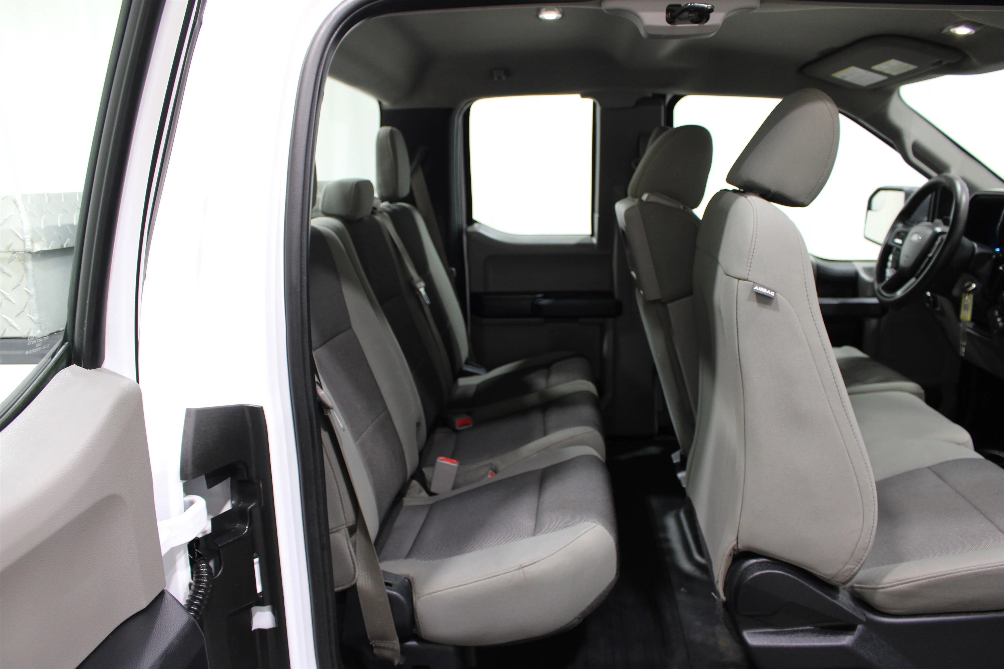 2017 Ford F-150 XL - Photo 23