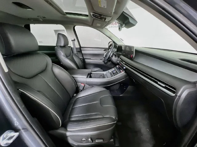 Used 2024 Gray Hyundai SEL image 43