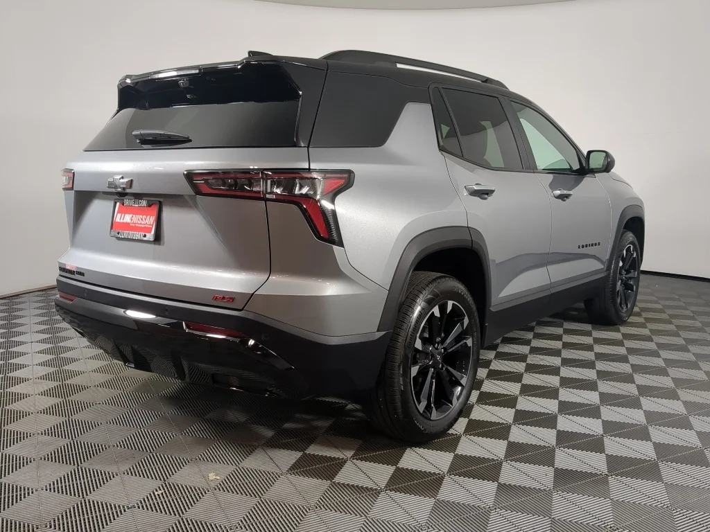 Used 2025 GRAY Chevrolet AWD RS image 8
