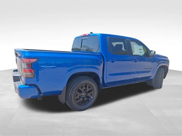 New 2027 Bluestone Pearl Nissan Crew Cab SV image 7