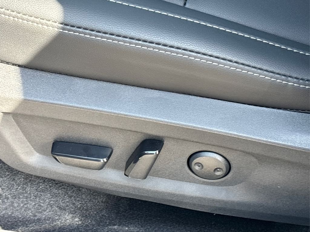 2025 Nissan Murano SL - Photo 18