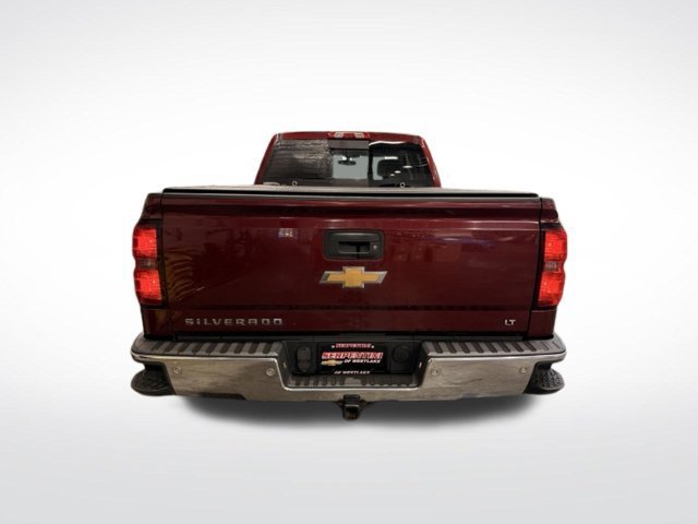 Used 2016 SIREN RED TINTCOAT Chevrolet LT image 23
