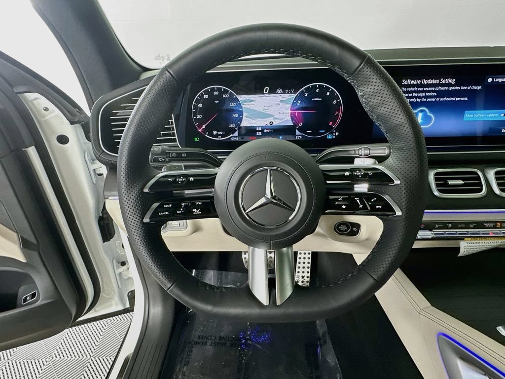 New 2026 Polar White Mercedes-Benz GLS 580 image 46