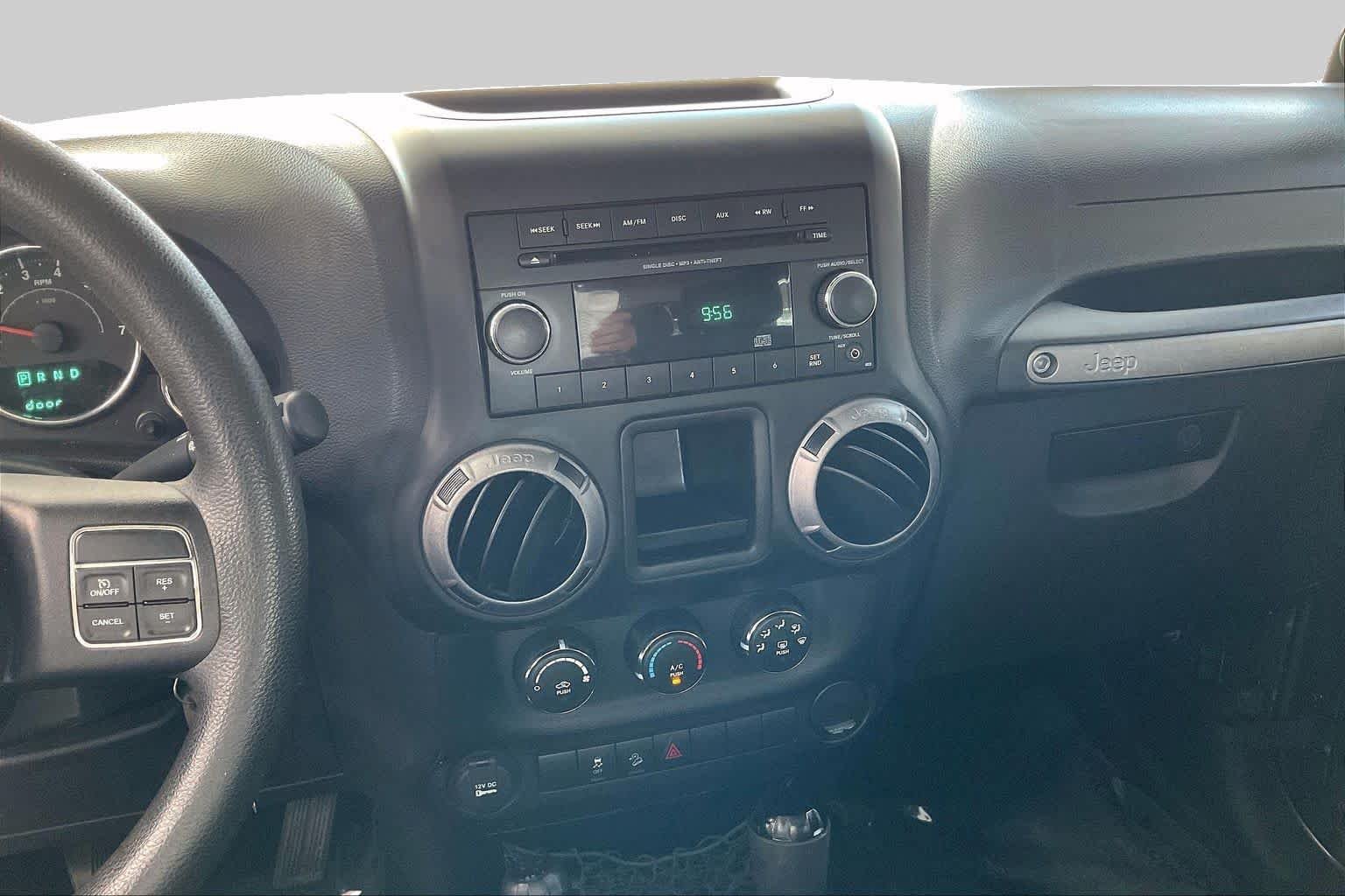 2014 Jeep Wrangler Sport - Photo 7