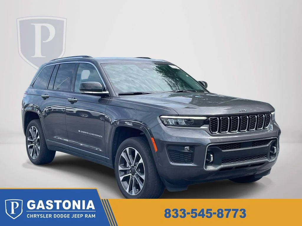 Certified Used 2022 Gray Jeep Overland image 1