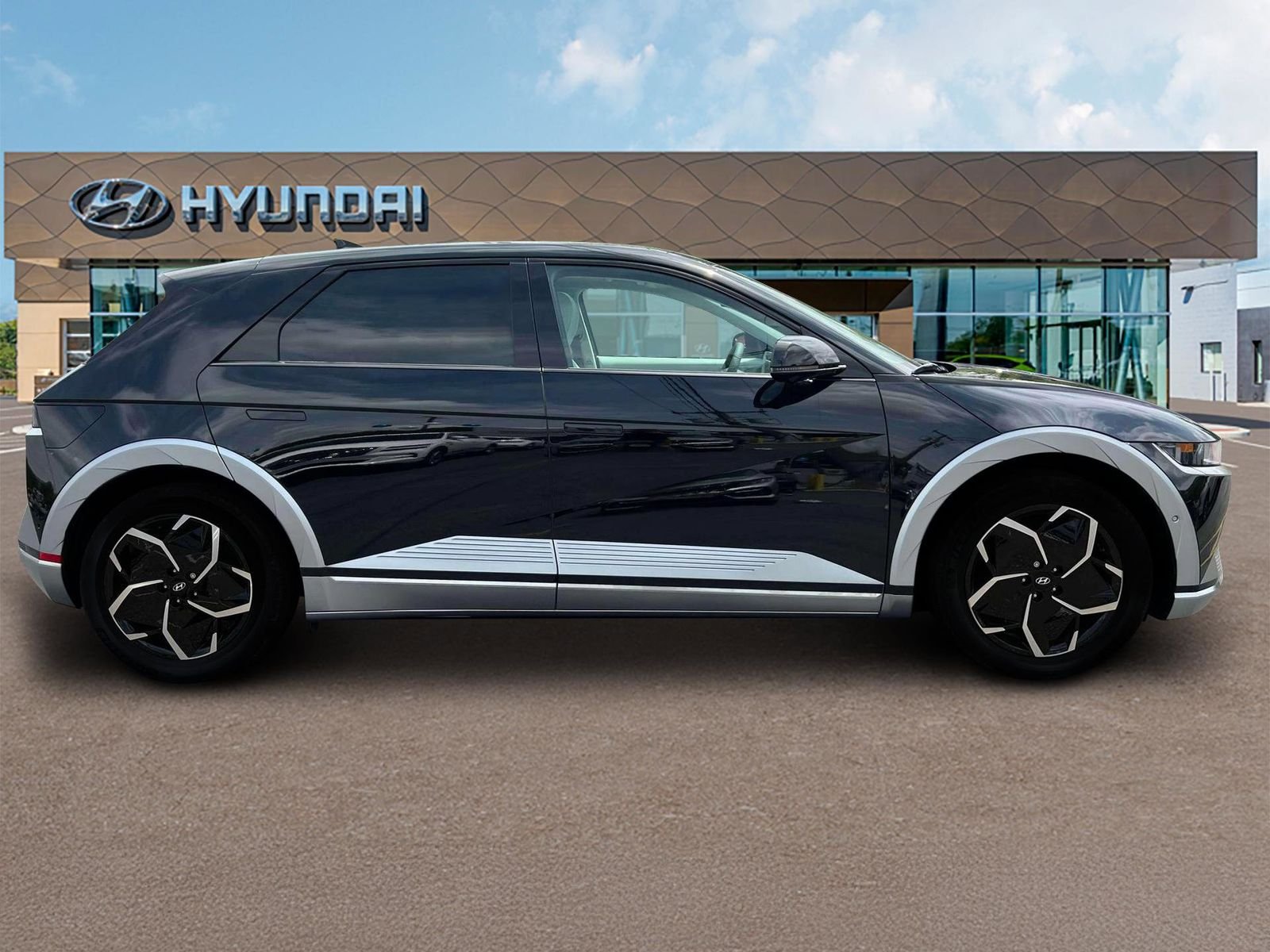 2024 Hyundai IONIQ 5 Limited - Photo 28