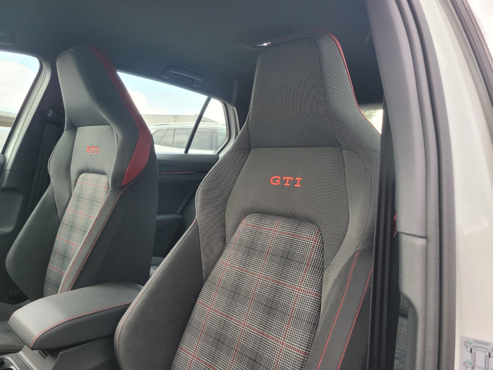 New 2026 Opal White Pearl Volkswagen 2.0T S image 18