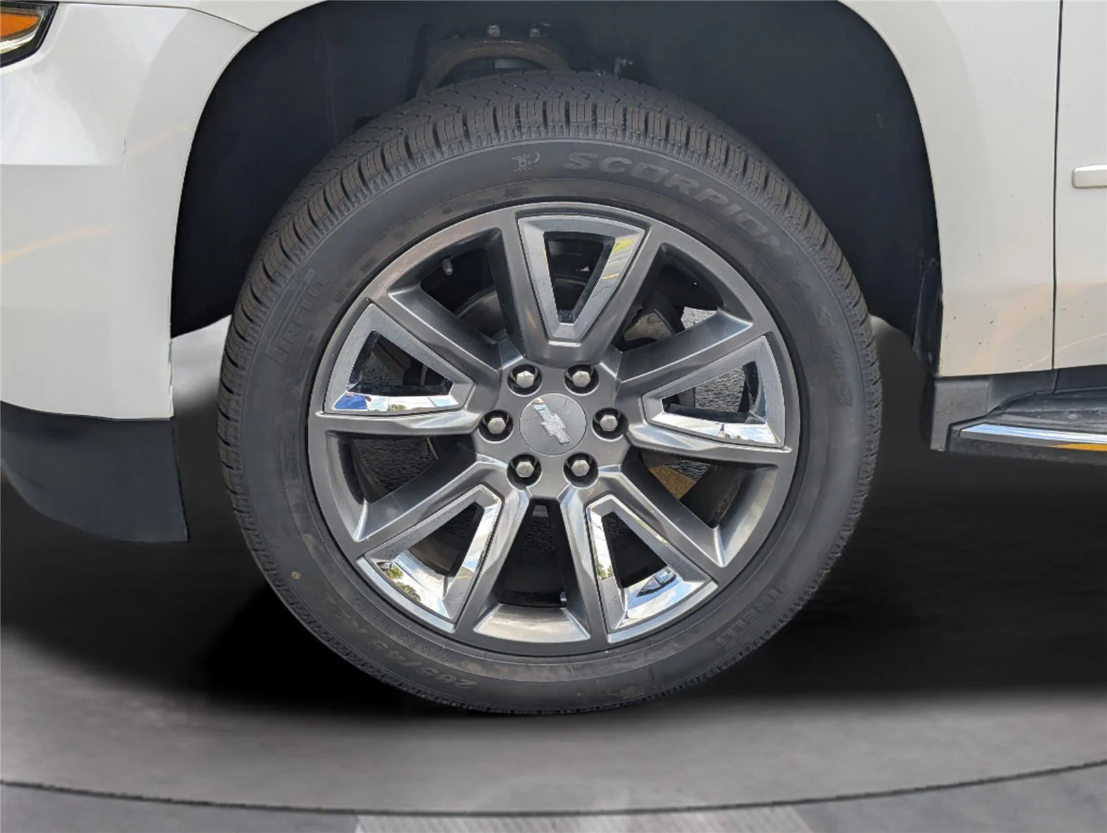 Used 2016 Iridescent Pearl Tricoat Chevrolet LTZ image 37