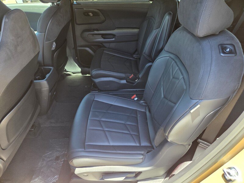 New 2027 Terrain Brown Matte Kia X-Line SX Prestige image 8