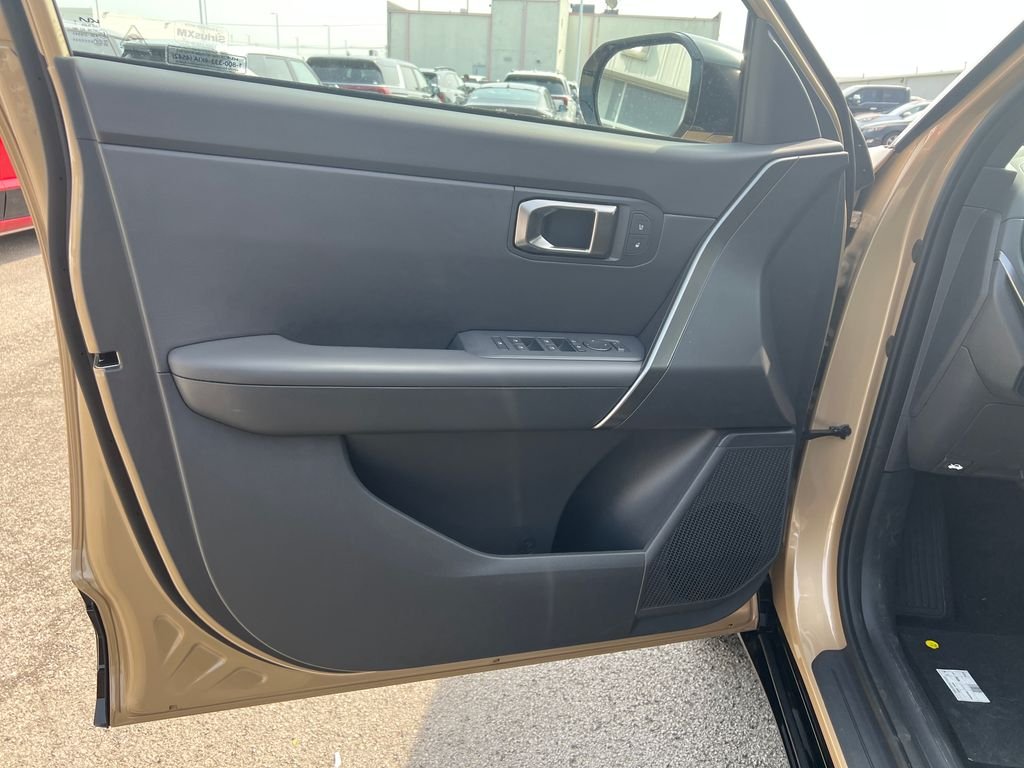 New 2027 Brown Kia X-Line S image 12