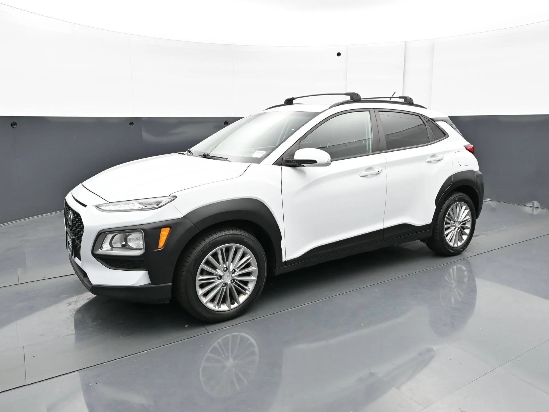 Used 2020 Hyundai Kona SEL with VIN KM8K2CAA1LU458666 for sale in Minneapolis, Minnesota