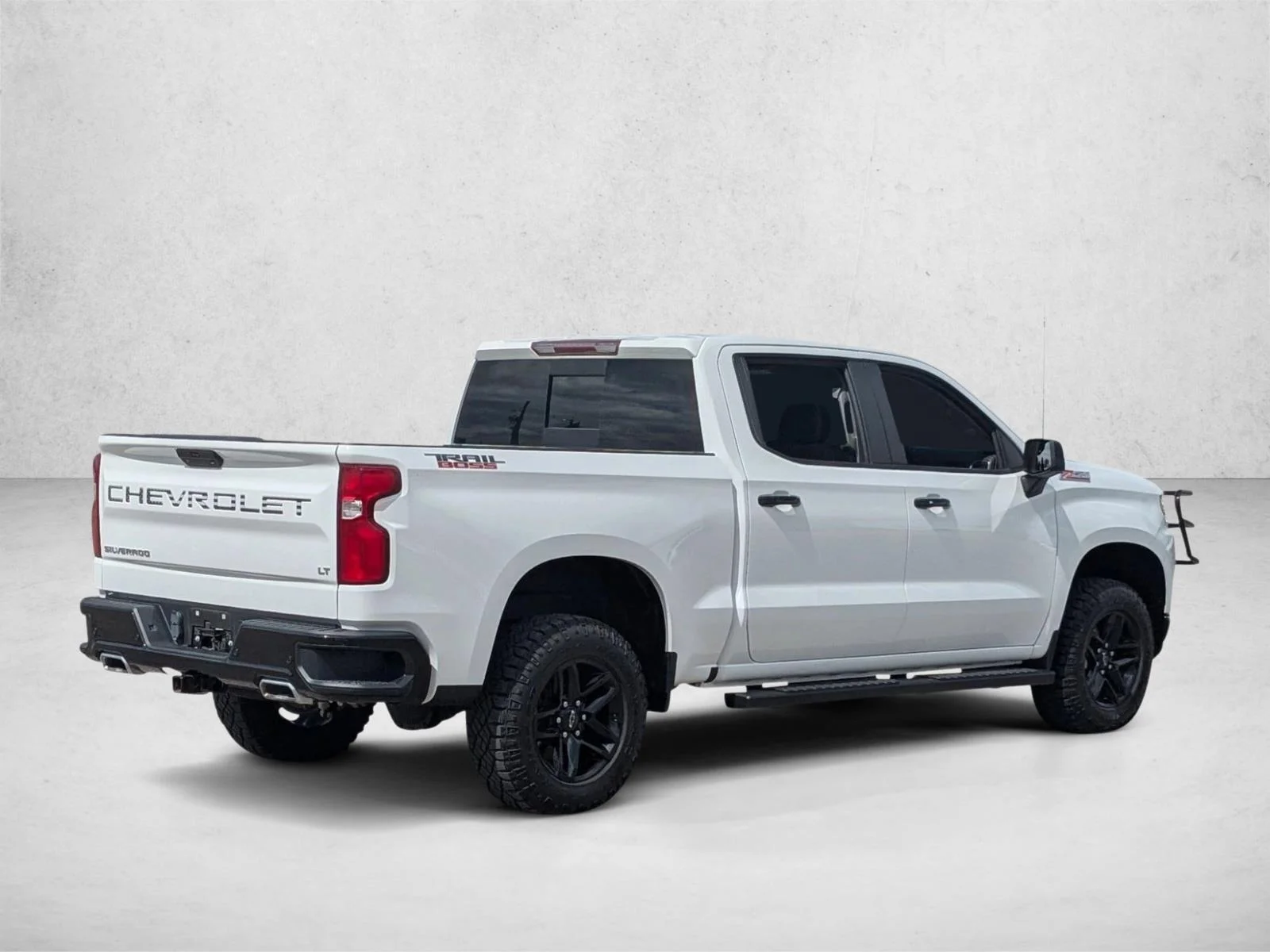 Used 2021 Summit White Chevrolet LT Trail Boss image 5