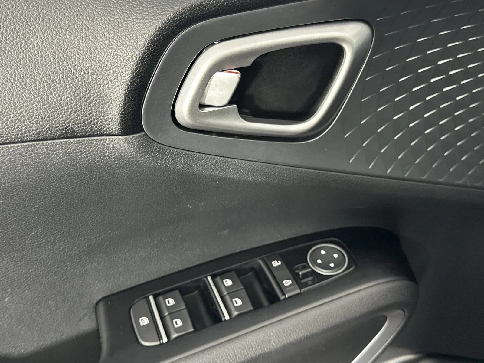 Used 2020 Black Kia EX image 13