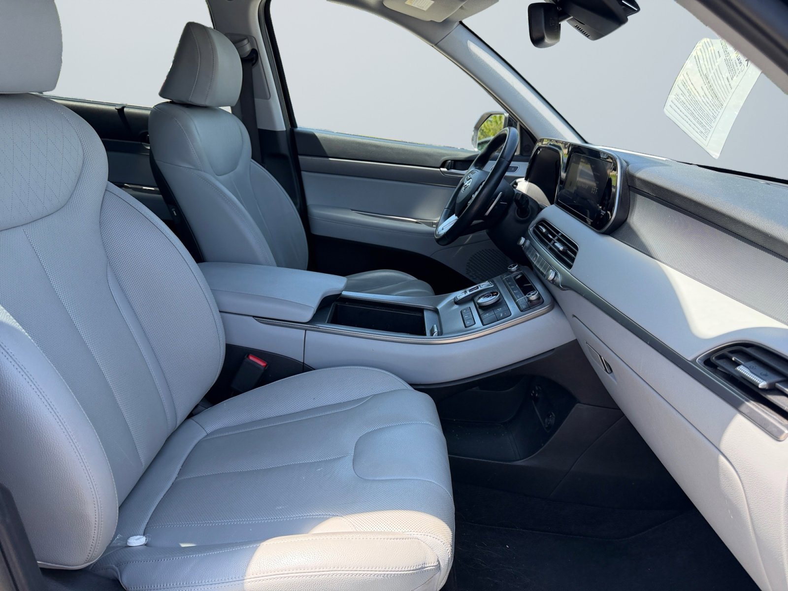 Used 2020 Becketts Black Hyundai SEL image 16