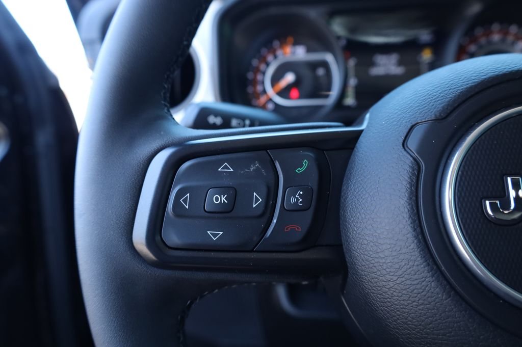 2025 Jeep Gladiator Willys - Photo 27