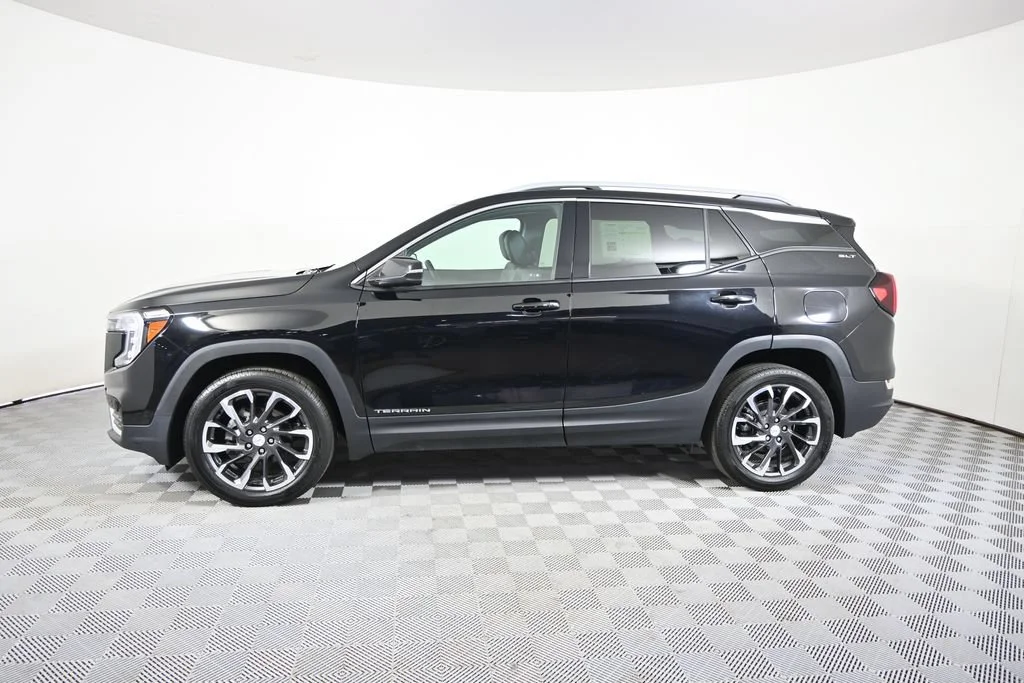 Used 2024 GMC Terrain SLT with VIN 3GKALVEG2RL103875 for sale in Forest Lake, Minnesota