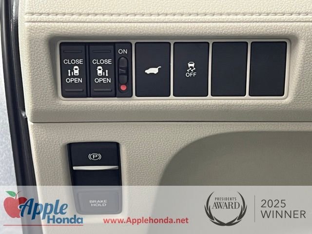 2026 Honda Odyssey EX-L - Photo 13