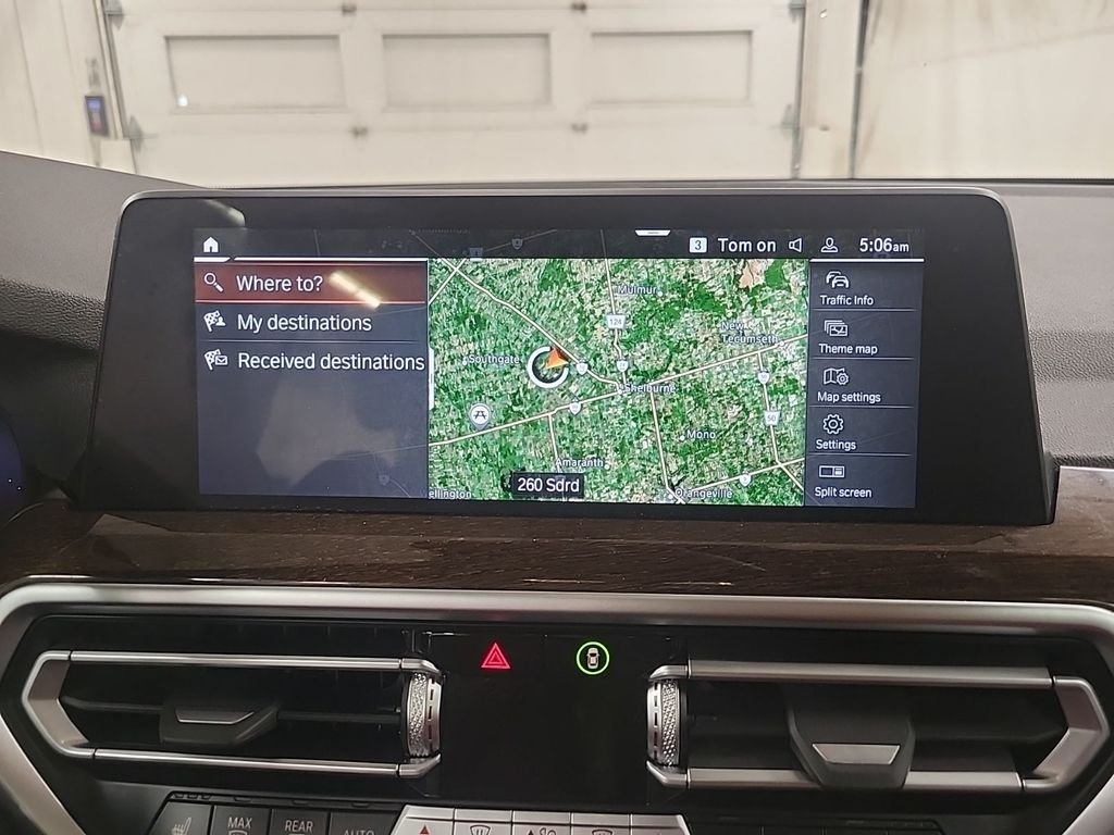 Used 2023 Black BMW xDrive30i image 7