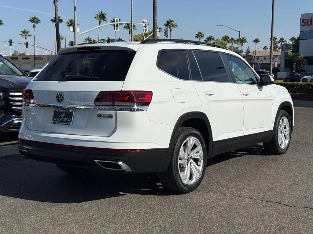 Used 2021 White Volkswagen 3.6L V6 SE w/Technology image 7